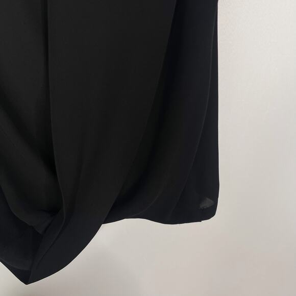 Vince Camuto Small S Black Faux Wrap Sleeveless Blouse Top V Neck Work Career - Picture 4 of 6